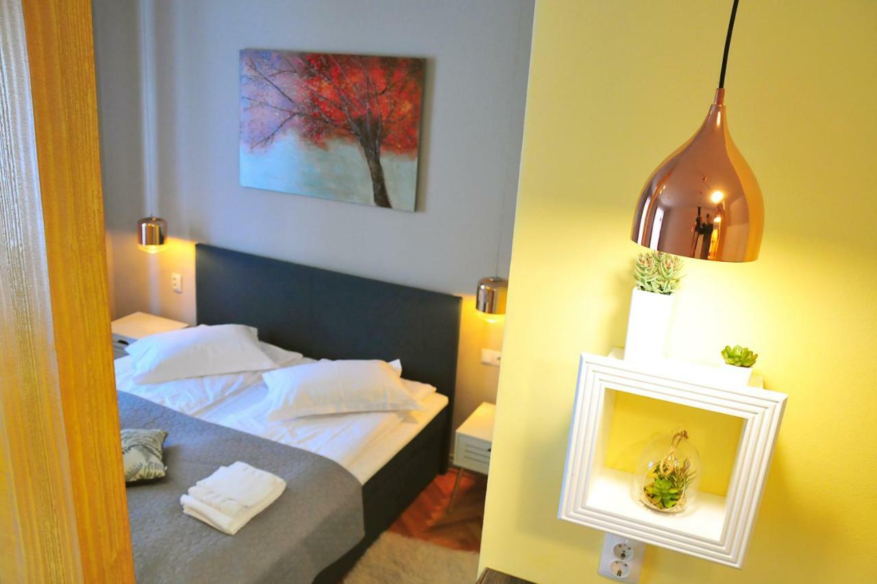 Ronis Apartments Sibiu Exterior photo