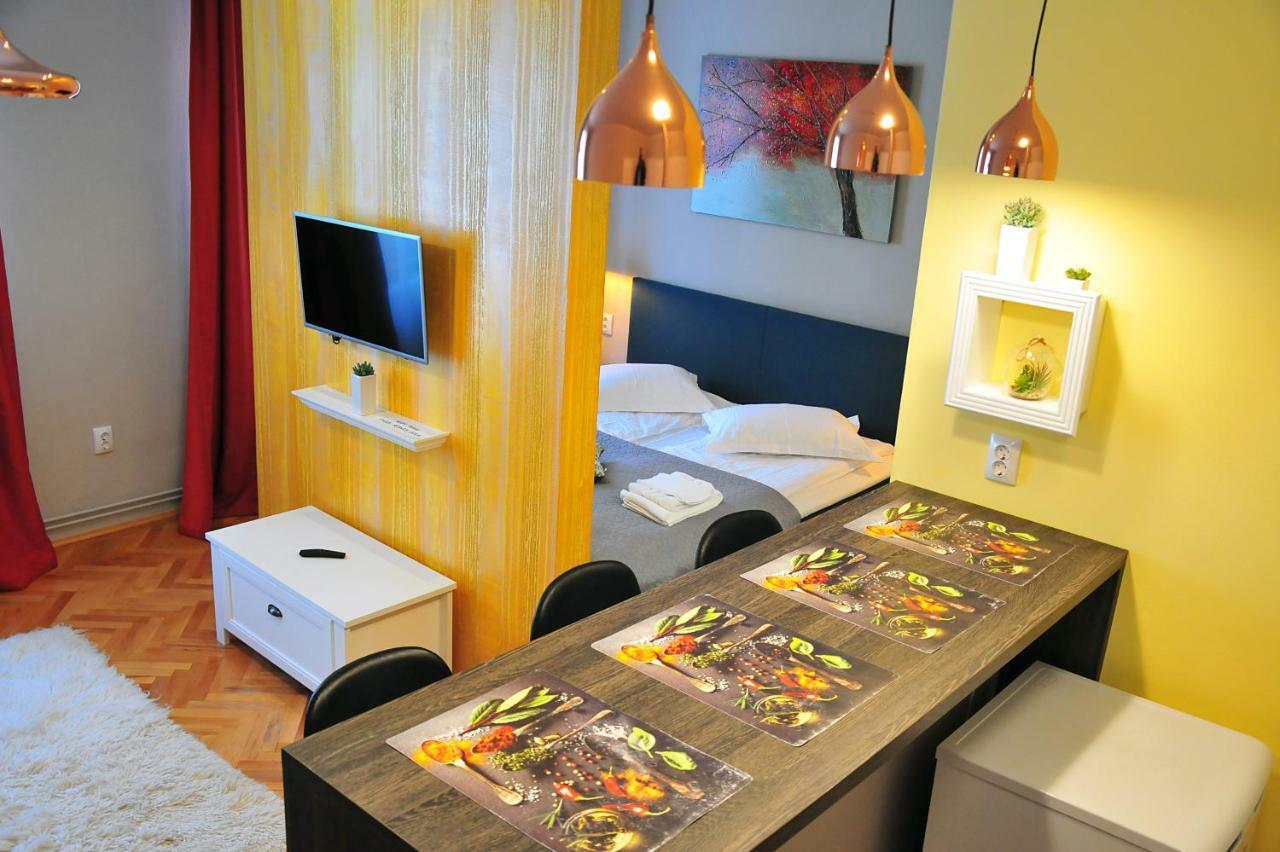 Ronis Apartments Sibiu Exterior photo